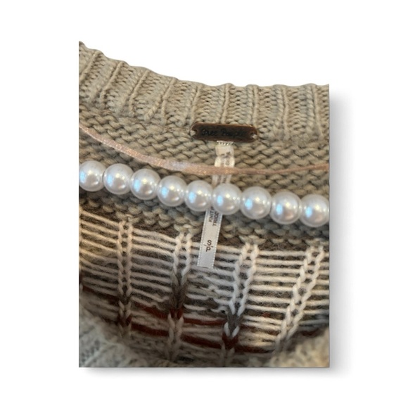 🧶 Free People Fair Isle Longline Sweater – Size Small - Picture 3 of 4